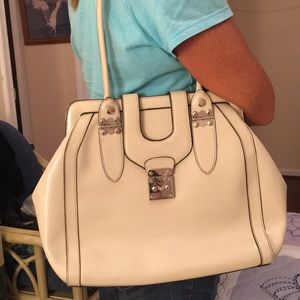 Worthington Classic Patten Leather Purse